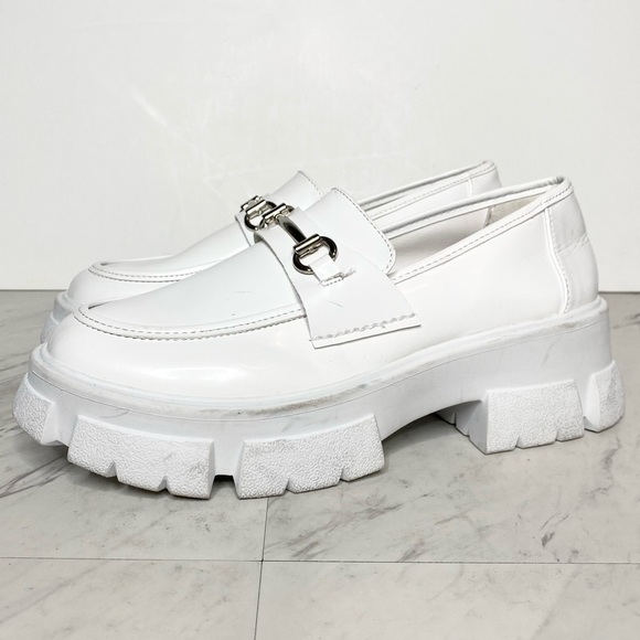 Steve Madden Trifecta Lug Sole Platform White Loafer 10M - Picture 1 of 14